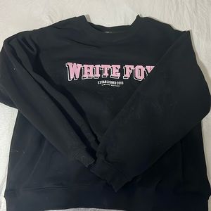 Black and pink white fox crew neck
